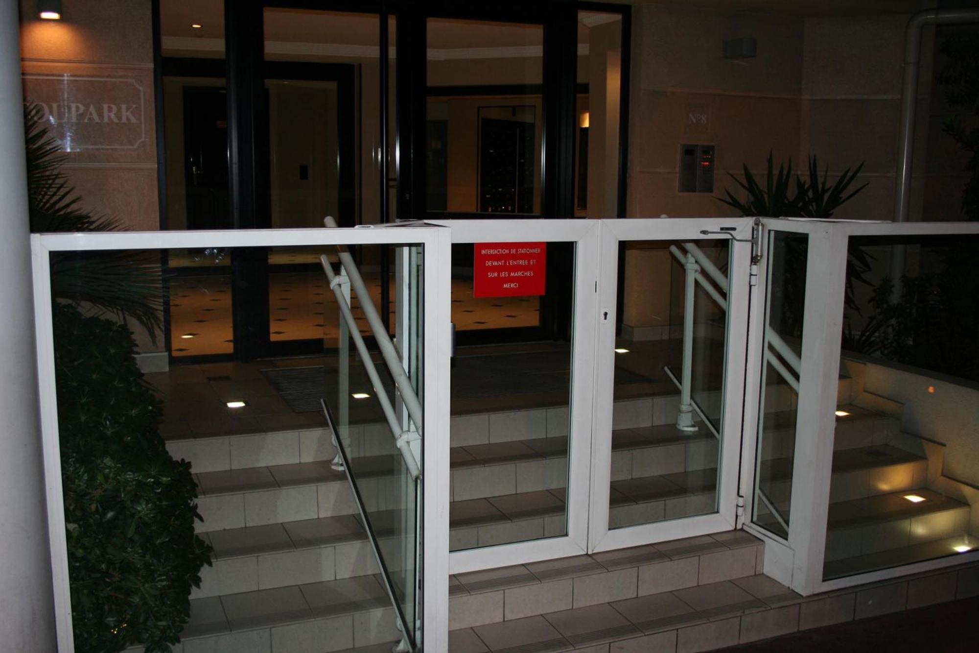 شقة Bristol Park - Parking - 5Mn Walk From Palais Des Festivals كان المظهر الخارجي الصورة